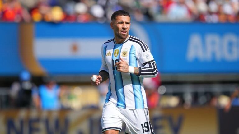 Argentina soccer veteran announces international retirement