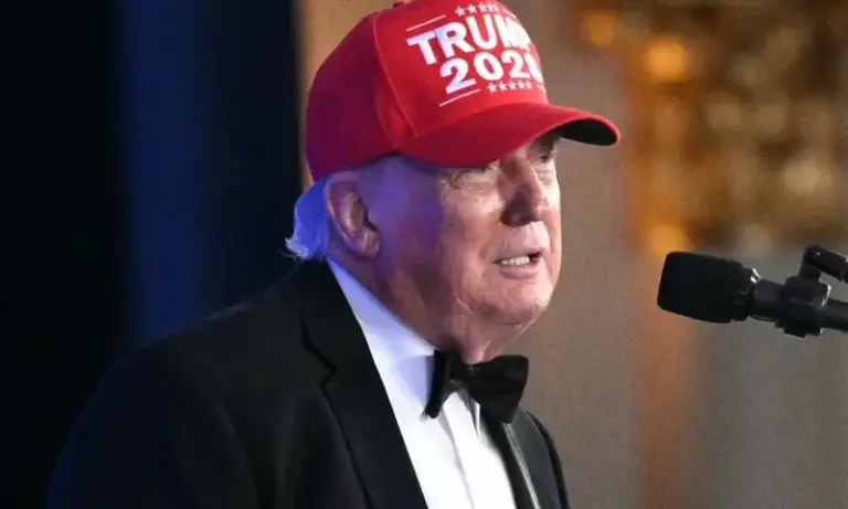 Trump says EU to pay ‘very big price’ for Google fine