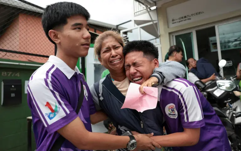 Seven dead after Thai gamer shoots his grandparents and teachers