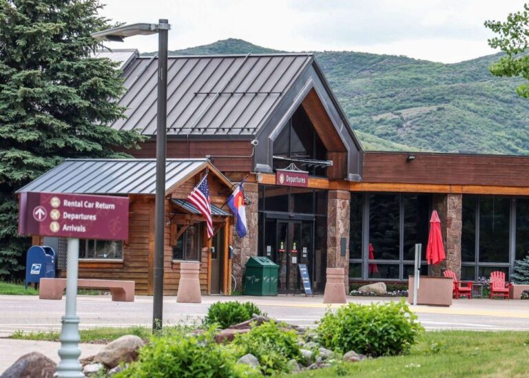 Email threat causes temporary shutdown at Colorado’s Aspen/Pitkin County Airport