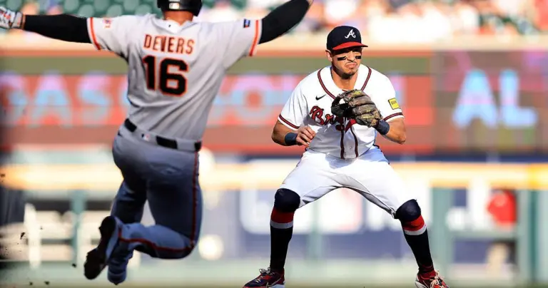 Braves’ winning streak ends at 7 as Giants pull away for 7-3 victory