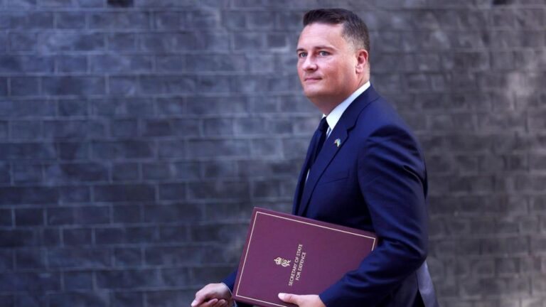 UK Defence Secretary Urges Public Preparedness for National Emergencies