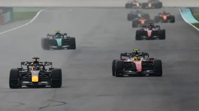 F1 needs to have hard look at itself – Sainz