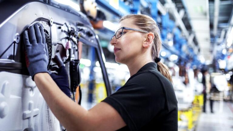 IMF Lifts UK Growth Forecast Ahead of Autumn Budget